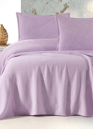 Шикарное покривало на кровать с наволочками комплект