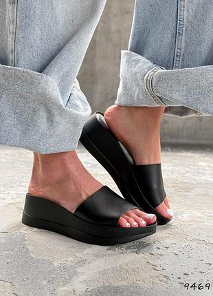 Шльопанці жіночі