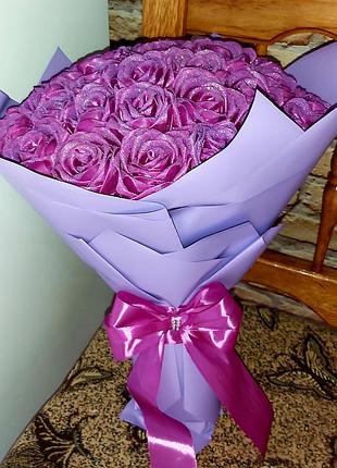 Троянди з атласної стрічки