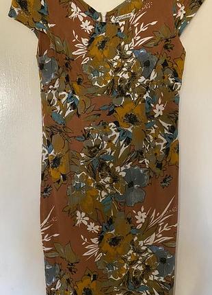 Сукня жіноча