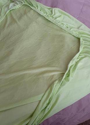 Наматрацник на кровать односпальну