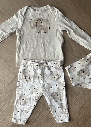 Костюмчик зі слониками baby 68 розміру на вік 3-6 міс