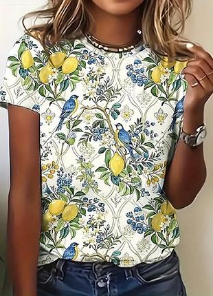 Жіноча футболка