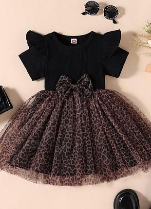 Сукня для дівчинки