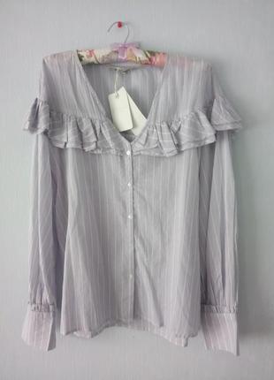 Блуза с объемными рукавами