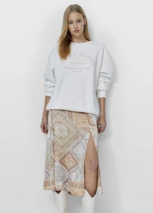 Легка міді спідниця stradivarius