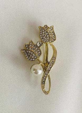 Брошь с жемчужиной