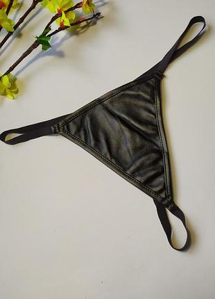 Шкіряні трусики стрінги без ластовиці, s/м