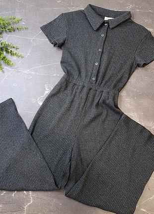 Комбінезон на дівчинку