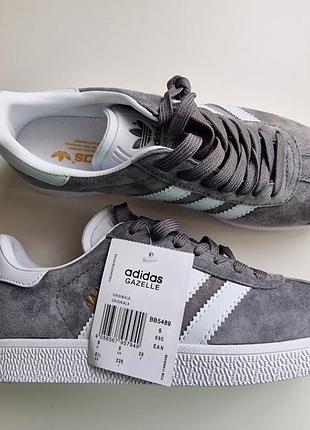 Кроссовки adidas, оригинал