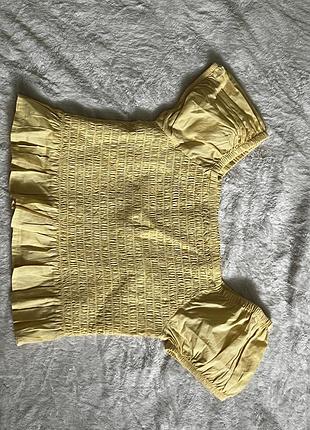 Жовтий літній жіночий топ