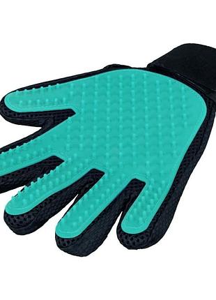 Рукавиця масажна для догляду за собакою