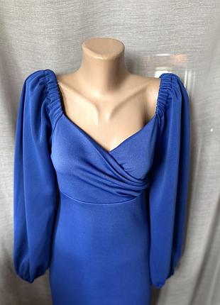 Чарівна нарядна святкова вечірня сукня