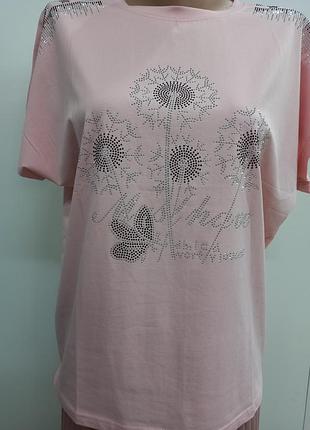 Футболка жіноча в різних кольорах з камінцями.