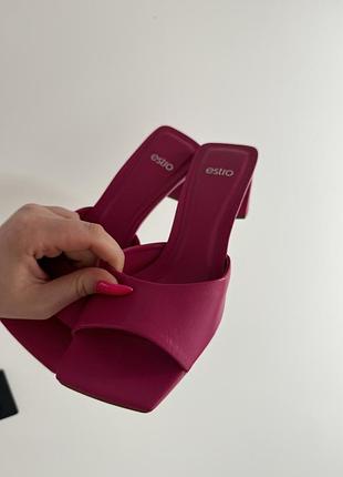 Дуже гарні туфлі