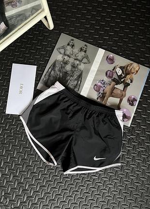 Шорти nike