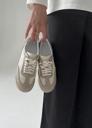 Кеди кольору капучино зі шкіри з перфорацією