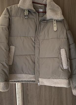 Куртка зимня жіноча