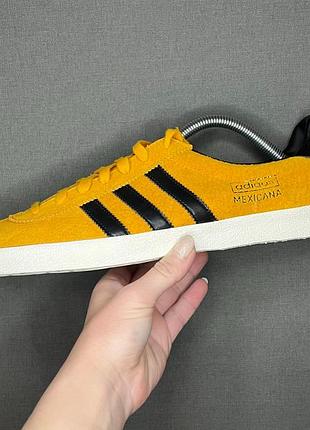 Кросівки adidas 44 р