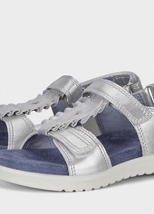 Босоніжки ecco flora p 23,30,32, 31