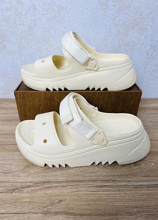 Босоножки crocs