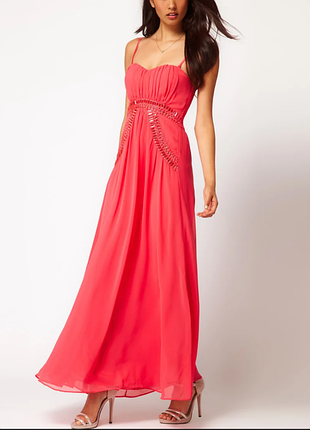 Красивое праздничное платье-макси