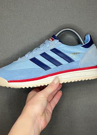 Кросівки adidas 39 р