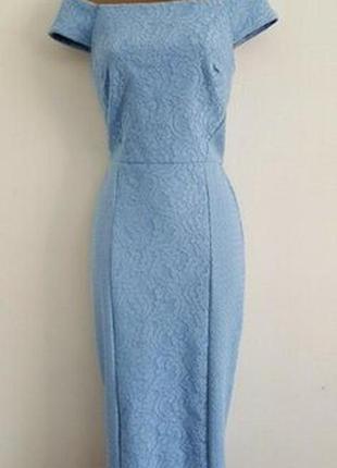 Ошатна мереживна сукня warehouse