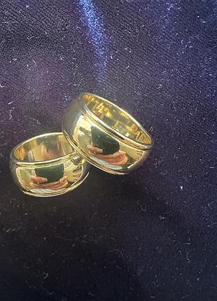 Обручки 17 та 20 розмір