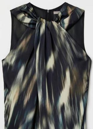 Н&amp;м блуза с интересной драпировкой по горловине