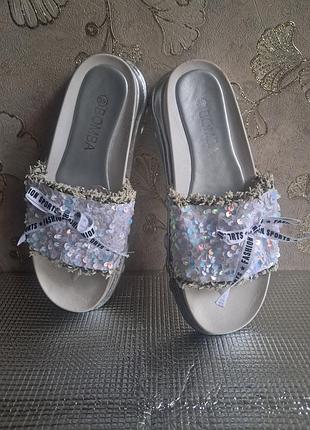 Женские шлепанцы с пайетками и бантиком🤍🤍🤍🤍💥