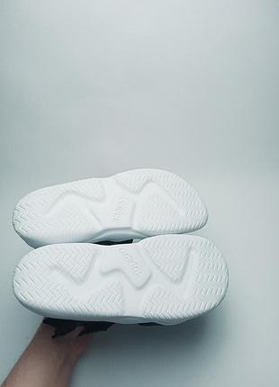 Фирменные спортивные босоножки от adidas (адидас)3 фото