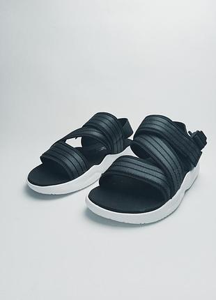 Фирменные спортивные босоножки от adidas (адидас)6 фото