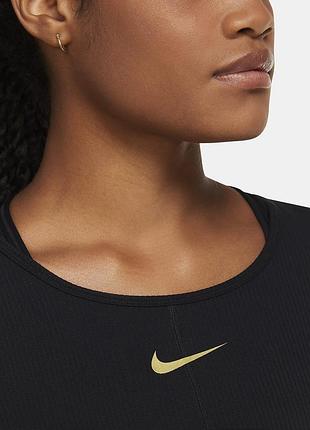 Жіноча спортивна кофта в рубчик бля бігу і залу nike s-m