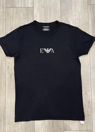 Футболка чоловіча