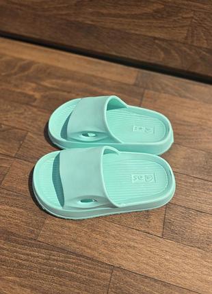 Шлепанцы для девочек