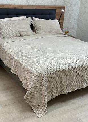 Набір вафельного покривала з наволочками – стиль та комфорт у кожній деталі, рай