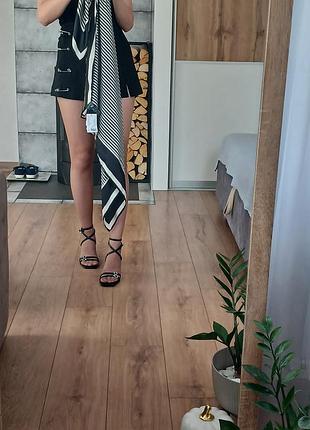 Шовкова хустка від h&m