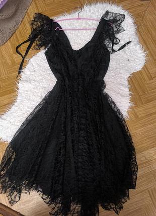 Готическое ведьмовское кружевное платье корсетное