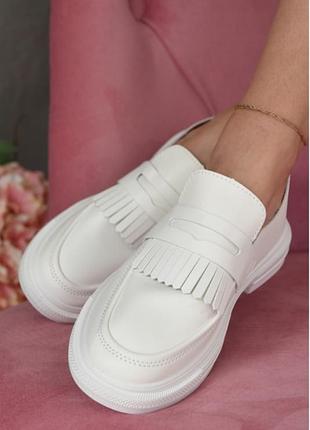 Лоферы на широкую ножку