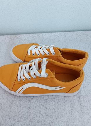Кеды ярко-желтые