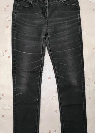 Жіночі чорні тонкі джинси з потертостями р.50 jensen slim fit