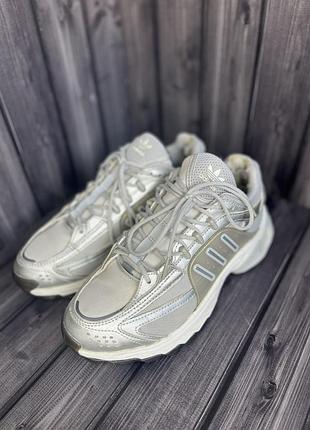 Кросівки/кроссовкі adidas originals thesia w/р. 38.5