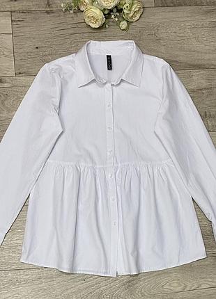 Белая рубашка с рюшем amisu, р.s