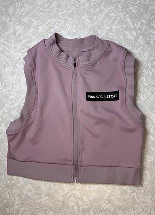 Топ спортивний