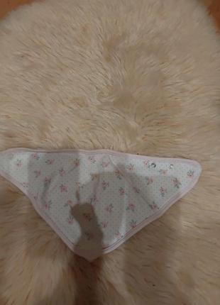 Слюнявчик, нагрудний