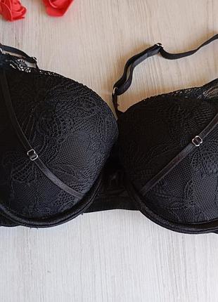 Чорний бюстгальтер push up primark