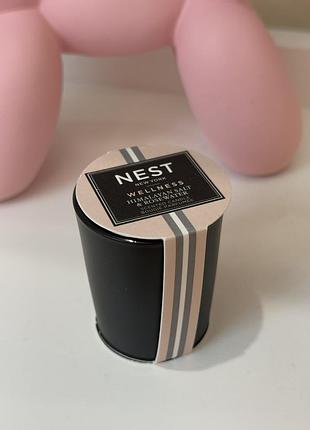 Свічка nest wellness himalayan salt&rosewater scented 27 g mini candle