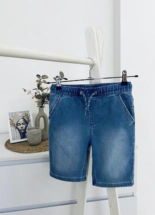 Джинсові шорти для хлопчика 9 років