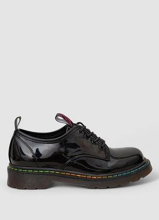 Лоферы женские лаковые, р.36-39, на шнуровке, туфли черные, демисезонные, обувь, stilli, 248rrt17-6